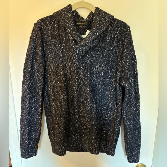 NWT Banana Republic Navy Blue Men's Sweater size L - Picture 1 of 3